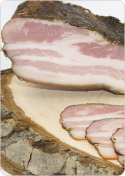 Valluga Speck - heißgeräucherter Speck mit Kräutern geschnitten von AlpenSepp® edition wild 6 Valluga Speck
