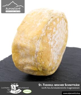 St. Theodul weicher Schnittkäse | 100% Heu und kräuterreiche Magerwiese | Lechtaler Naturkäserei in Tirol | 100% Heumilch | 55% F.i.T. - 300 g
